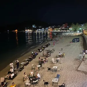 88 Himare